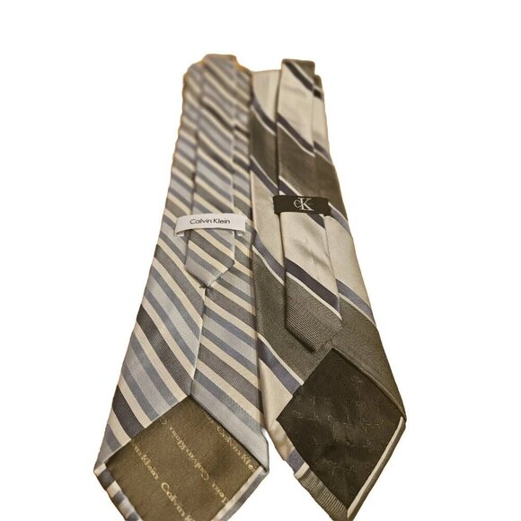 CALVIN KLEIN Set Of Two Mens Striped 100% Silk Ties Great Condition Ships Fast - Picture 1 of 7